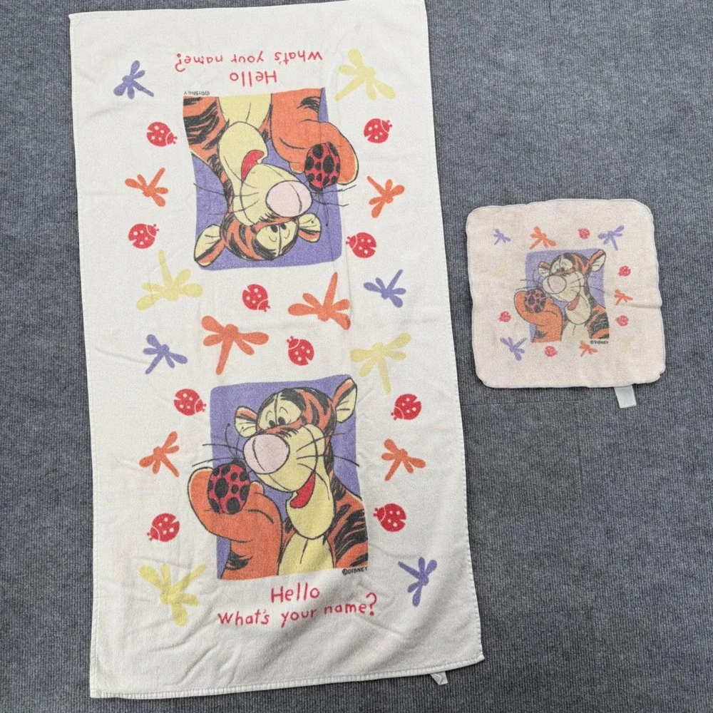 Disney Winnie the Pooh Tigger Hand Towel and Washcloth Set White Character Print
